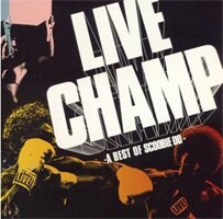 昨年発売されたライブベストアルバム「LIVE CHAMP」。ステージ上の彼らはまさにチャンピオンだ!