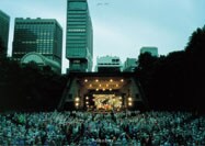 雨の中でもハッピーにさせるbonobosのライブを、地デジの力でハイクオリティに再現！