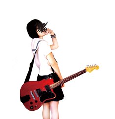 3月は関東－関西を往復してライブ三昧のミドリ（写真は2ndアルバム「セカンド♡」）。