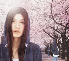 新曲「茜空」はJRAのCMソングとしてオンエアされている。キットカットCDパック「3月9日/パラダイム」も発売中。