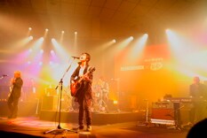 このライブの様子はスペシャの他に、キットカット「BREAKTOWN」のサイトでも公開される予定だ。