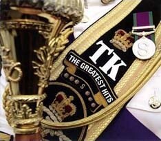 数々のヒットナンバーを生んできた小室哲哉も、スティービーを自宅に迎えて興奮。自らのブログで「信じられない！」とコメントしている。