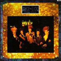 写真は1987年発売のメジャー1stアルバム「SEXUAL×××××！」。20年経った今も変わらず5人で活動しているのはファンとしては嬉しい限り。