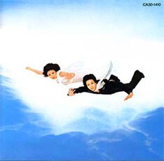 1974年に発表され世界的な評価を受けたアルバム「黒船」。今回のライブアルバムにはこの作品をリリースした後の貴重な音源が収録される。