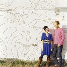 今年2月にリリースされたChocolat & Akitoの2ndアルバム「Tropical」。おしどり夫婦として知られる2人は、「LOVERS FESTIVAL」というイベント名にこれ以上ないほどピッタリな出演アーティストだ。