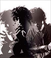 スガシカオ「坂の途中」のオリジナルバージョンは2001年にリリースされた5thアルバム「Sugarless」に収録。