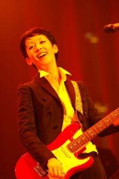 圧倒的な多幸感で迫るカエラのステージ。秋のZepp Tourの詳細は後日発表される。