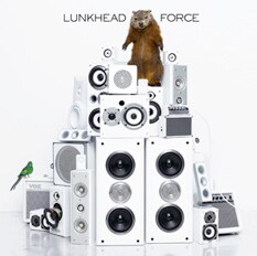 ワンマンツアーでは最新アルバム「FORCE」からのナンバーを中心に、力強いステージが期待できそうだ。