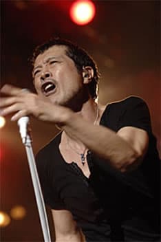 YAZAWAの参加でチケットの販売状況が一気に動くことが予想される。まだ購入していない人はお早めに！