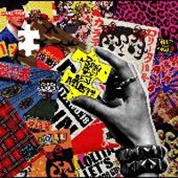 写真は昨年8月にリリースされたロリータ18号の通算2枚目のベストアルバム「BEST BEST BEST MUST!!」。