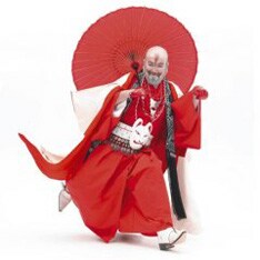 前作「御利益」（写真）からわずか1ヶ月半というハイペースでリリースされるニューシングル「WE ARE MUSIC！」。カップリングには大ヒット曲のタイトルを継承した「嗚呼！浪漫飛行」を収録。