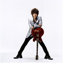 三宅のブログ「Message from Soul Moon」にはこのアルバムの制作過程がつづられている。ゲストミュージシャンのファンもぜひ目を通しておこう。