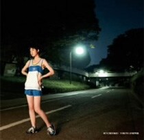 写真が昨年発売されたアルバム「TOKYO SNIPER」。クニモンドの「MySpace」では既発曲のリミックス音源や、彼がプロデュースを担当した料理創作ユニットＧＯＭＡの楽曲を聴くことができる。