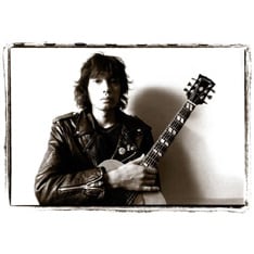 斉藤和義は10月17日にニューアルバム「I LOVE ME」をリリース。このイベントでアルバムの新曲も披露される可能性大だ。