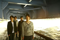 10月14日からは全国ツアー「フジファブリックツアー 武者巡業2007」がスタート。こちらでも新曲が披露される可能性は高い。