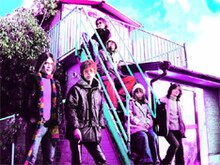 また、これに先がけて11月にも全国ツアー「ソウル・フラワー・ユニオン『寝顔を見せて』発売記念 地方巡業・アコースティック編」の開催が決定している。詳しくは下記関連記事をチェック。