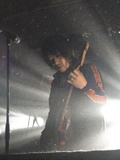 ヤマジカズヒデは今年、中村達也（LOSALIOS）とのセッションや、クハラカズユキ（The Birthday）＆石塚"BERA"伯広とのユニットqybで「RISING SUN ROCK FESTIVAL 2007 in EZO」に出演。数多くのファンを獲得した。