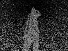 ミトのソロプロジェクトはFOSSA MAGNA、dot i/o、micromicrophoneの3つ。micromicrophoneは歌モノを中心としたユニットとなっている。