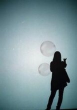 この夏からadvantage LucyのオフィシャルMySpaceがスタート。ライブ情報はこちらでもキャッチできる。