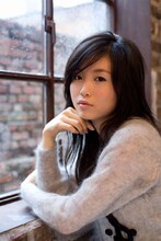 「You're the One」は、着うたなどでヒット中のバラード「～約束～」とはひと味違うキュートなJYONGRIの一面が垣間見れるポップなナンバーだ。