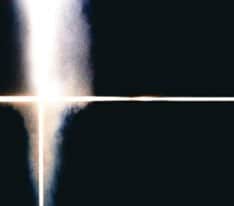 写真はアルバム「EXPOSED」。映画「ベクシル」のメイントラック「EASY ACTION」や「DODGE」のブランドCMでおなじみの「WHAT GOES ROUND COMES AROUND」など話題曲が多数収録された濃密な1枚だ。