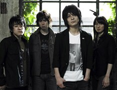 UNDER THE COUNTERはこのほかにもライブが続々決定している。詳しくはオフィシャルサイトで確認を。