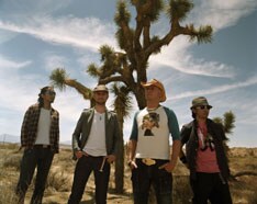 2008年3月には全国5公演にわたるツアーを開催。ツアーに向けた意気込みも語られるかもしれない。