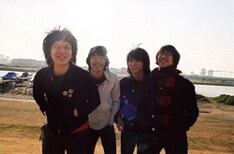 彼らのサウンドは草野マサムネ（スピッツ）、峯田和伸（銀杏BOYZ）などさまざまなアーティストから高い評価を受けている。