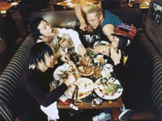 1月26日には東京・新宿LOFTで自主企画イベント「STANCE PUNKS 企画 火の玉宣言 vol.23」を開催する。