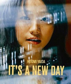ヤイコの新作アルバムは2006年11月リリースの6th「IT'S A NEW DAY」（写真）以来約1年4ヶ月ぶり。