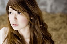 絢香 ドラえもん映画主題歌を含む両a面シングル発表 音楽ナタリー 絢香 ドラえもん映画主題歌を含む両a面シングル発表 音楽ナタリー