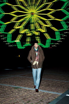 このほか、彼の新曲「いつか離れる日が来ても」は映画「あの空をおぼえてる」の主題歌に決定している。