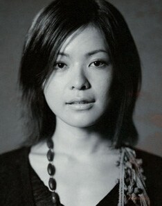 大山百合香の新作リリースは、ミニアルバム「6 tear drops」以来約4ヶ月ぶり。