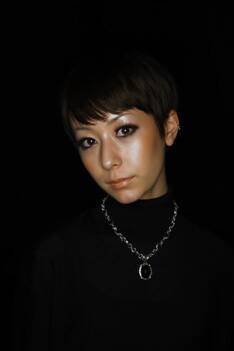 木村カエラ、初の単行本で自慢のコレクションを公開 - 音楽ナタリー