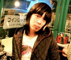 峯田はクドカンが脚本を担当した映画「アイデン＆ティティ」（2003年）に主演。今回は約5年ぶりのタッグとなる。