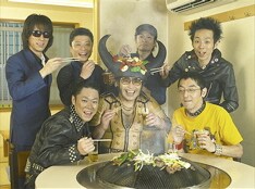 ちなみに今回のアルバムには、「初回パンツ盤」「通常ノーパン盤」の2種類を用意。それそれどのような仕様になるのかは明かされていない。