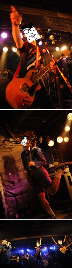 2日目のSHIBUYA-AXではヒダカトオル（Vo/G）が「歯ギター」のパフォーマンスを披露した。