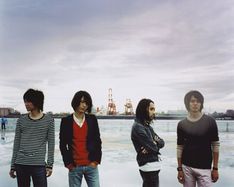 今月より「夜の果て」収録曲「April」の着うたフルを配信中。その名のとおり4月にピッタリのナンバーだ。