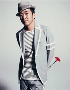 SEAMO塾長の真の姿が堪能できるマストアイテム登場。ex.シーモネーターとしての片鱗もうかがえる怪作だ。