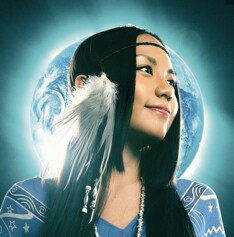 オフィシャルサイトでは、貴重なインタビュー映像やビデオクリップを公開中。詳しくは下記関連記事を参照のこと。