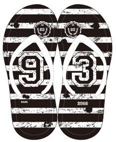 ビーチサンダルは男女兼用のワンサイズ。