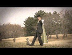 撮影当日は柳沢の46回目の誕生日。hirokoとmiyakeはバースデーケーキを用意して誕生日をお祝いしたとのこと。