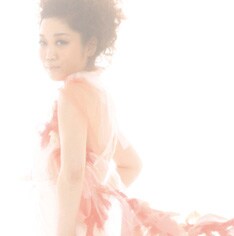 タイトル曲「My Life」はJUJUのルーツであるジャズをベースにした作品。3年にわたり暖め続けていた、彼女にとって思い入れの深いナンバーだ。