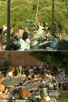 77台のドラムが一斉に叩かれる様は壮観のひとこと。映画館の音響で聴くとどのような効果をもたらすのか、期待と不安でいっぱいだ。