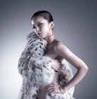 安室奈美恵6年ぶりのベスト盤は新曲2曲を収録
