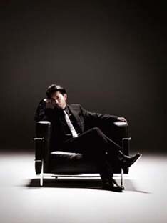 明日フミヤが誰を「お友達」として紹介するのかも興味深いところ。