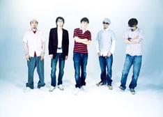 アナログはどれも即完売のレアアイテムとなっていただけに、今回のCD化は嬉しいところ。この夏はクラブやカフェなどさまざまな場所で本作がヘビープレイされることになりそうだ。