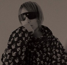 クラブの最先端サウンドを常に自身の作品に反映させてきた中田ヤスタカ。彼の“現場”でのプレイを生で堪能しよう。