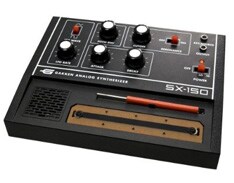 テクノファン大注目の「SX-150」がいよいよ来月末発売。どのようなサウンドが飛び出すのか楽しみなところだ。