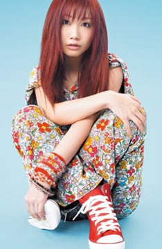 チケットは現在各プレイガイドにて好評発売中。